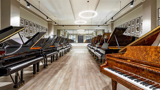 Humidification of piano rooms