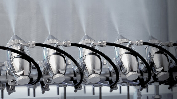Industrial spray humidifier